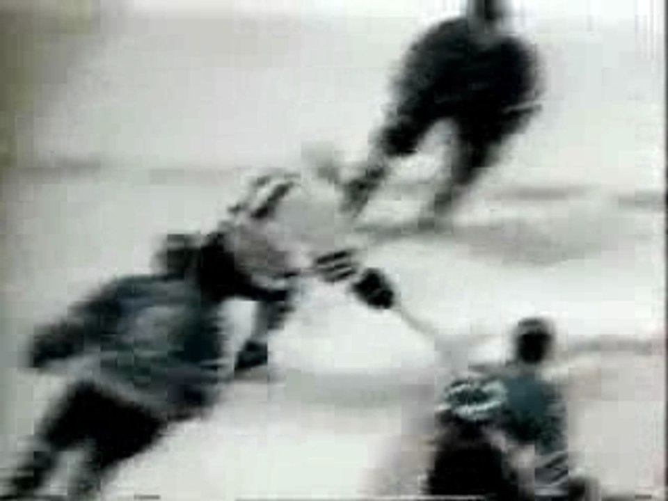 NHL  top but