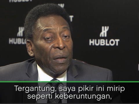 SOSIAL: Sepakbola: Messi Butuh Keberuntungan Menangi Piala Dunia - Pele