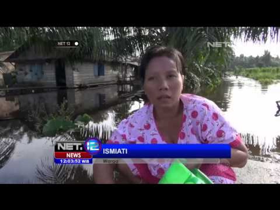 Warga korban banjir Asahan manfaatkan air banjir untuk masak - NET12