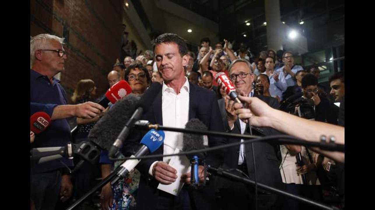 Manuel Valls élu aux Législatives : échauffourées à la mairie d'Evry (vidéo)