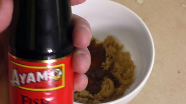 SIMPLE GREEN THAI CHICKEN CURRY RECIPE