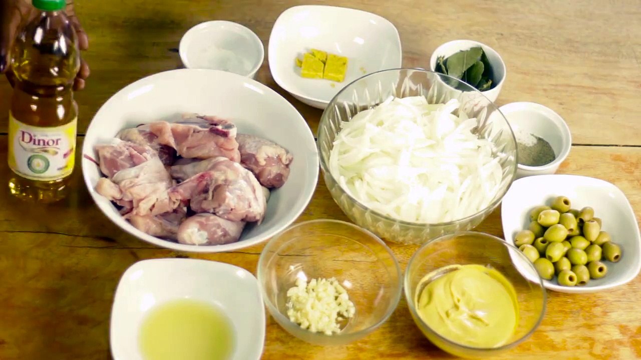 Comment réaliser le "Yassa au poulet", la recette authentique du Sénégal...