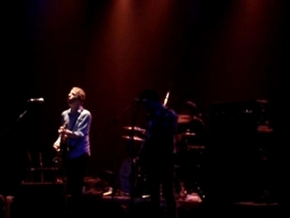 09 Spoon - Rhythm and Soul