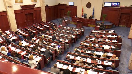 Propozim-shkarkimi i Zvërlevskit në Kuvend shqyrtohet pasi të kthehet Xhaferi