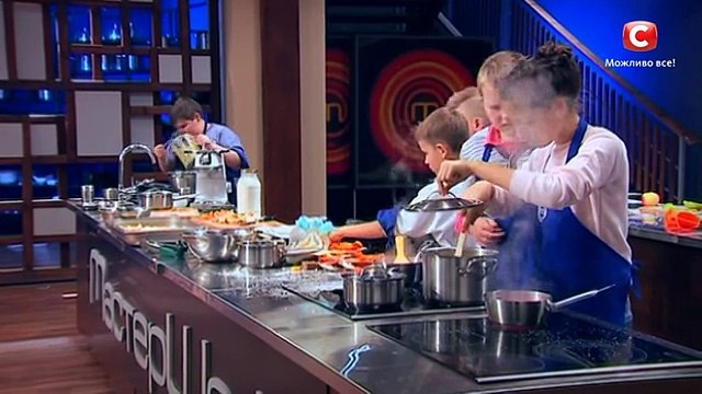 20-ка и родственники пришли поддержать суперфиналистов – Мастер Шеф Дети. Выпуск 17. Часть 1 из 6