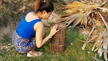 Beautiful Girl Cooking a Big Fish in My Village _ Trying To cook Fish in Rice Field