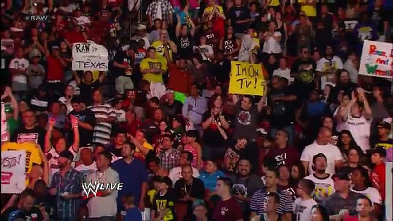 The Usos Help Mark Henry Fend Off The Shield WWE Raw July 22nd 2013