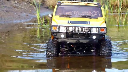 RC TRAIL HUMMER H2 DEEP IN THE WATER