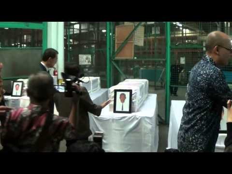 13 Jenazah WNI yang menjadi korban tenggelam Kapal Oryong tiba di Indonesia - NET12