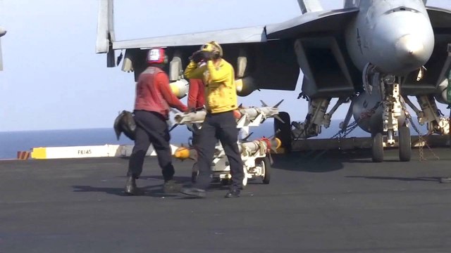 Russia threatens to target US-led coalition planes in Syria