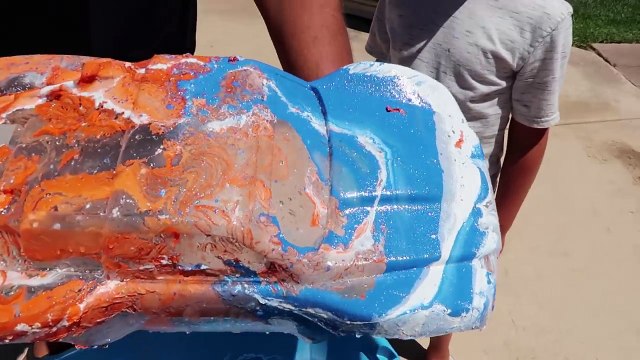 HYDRO DIPPING AN RC TRUCK!