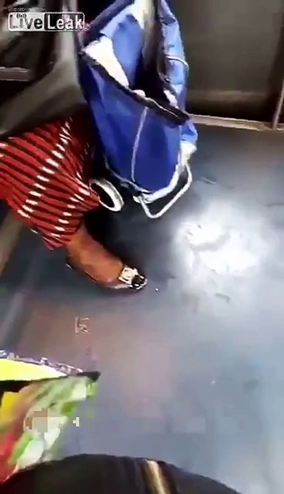 Tıraş olan abla ama abi