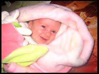 EMMIE-LOU, MON BIJOU, MA ROSE