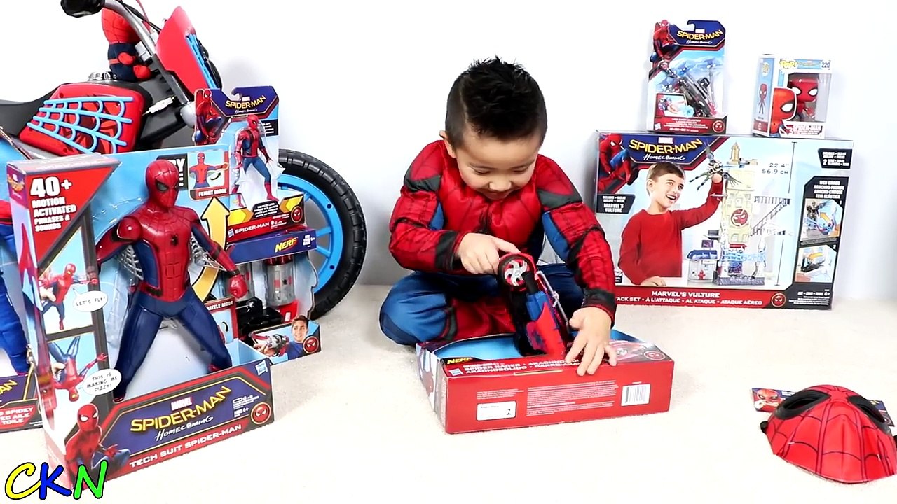 BIGGEST SPIDERMAN Homecoming Toys Surprise Egg Ever!! All New Spider Man Toys Ckn