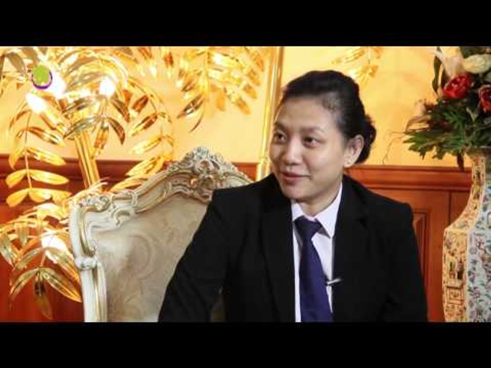 အဲပုဂံေလေၾကာင္းလိုင္းရဲ႕ ေလယာဥ္မွဴ း ေဒၚႏွင္းဦးေ၀နဲ႔ေတြ႕ဆံုျခင္း