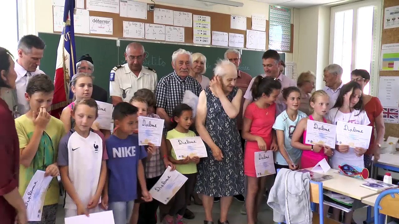 Le concours des Petits Artistes de la Mémoire présenté par Eric Lavis