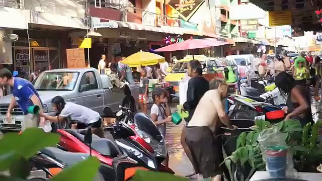 Bangkok night life watching hot sexy girls public meeting (10)