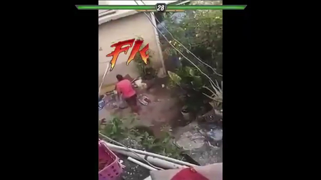 Husband Catches Wife  maris battent