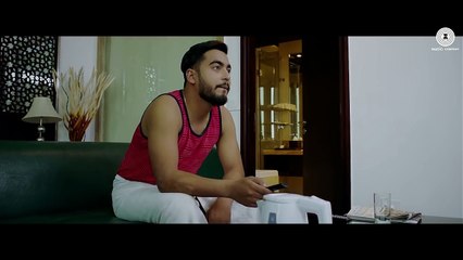 Pagal Ki Bachi - Official Music Video _ Yatin Arora _ Anatasia Eliseeva