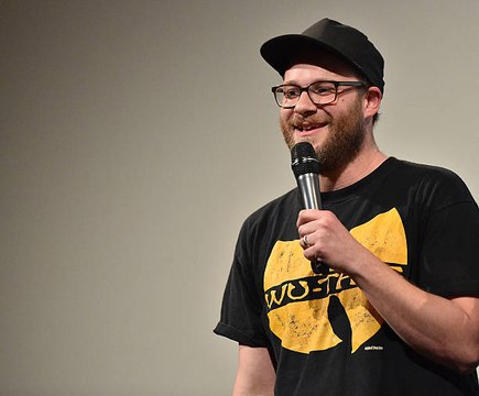 Seth Rogen has been sliding into Donald Trump Jr.'s DMs