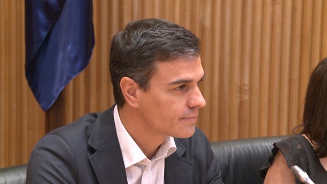 Pedro Sánchez convoca a Podemos y Ciudadanos