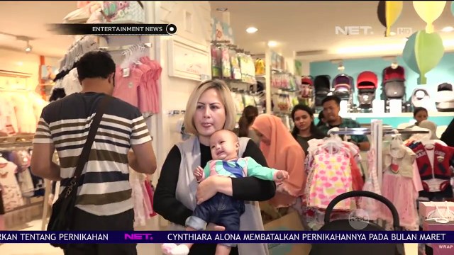 Cynthia Lamusu dan Surya Saputra Kompak Belanja Keperluan bagi Sang Anak