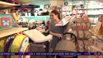 Sederetan Para Selebriti yang Mengurangi Kegiatan Demi Mengurus Anak