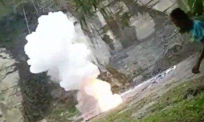 Musnahkan Petasan, 17 Rumah Warga Rusak