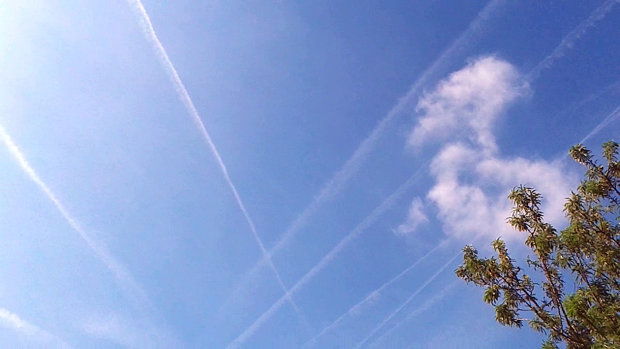 Chemtrails Angers - 27 mai 2017 - 11h41