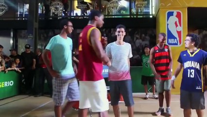 Remehin Orang, Bikin Malu Diri Sendiri, Lihat Aksi Ini...