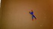 Spiderman jump on the wall - Children's entertainment toys