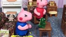 Pleurs dinosaure épisode dans porc jouer pot toilette entraînement avec Peppa Police George Doh