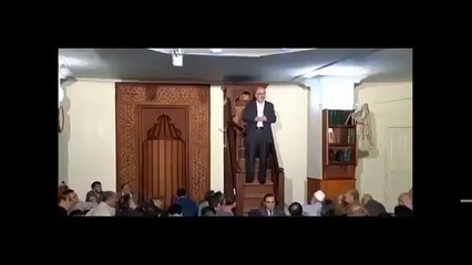 Kim zerre ağırlığınca bir hayır işlemişse, onun mükâfatını alacaktır