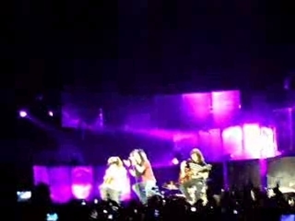 Tokio Hotel - Paris Bercy In Die Nacht Rette Mich 16-10-2007