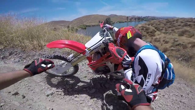 HYDROPLANING A DIRTBIKE FAIL!!