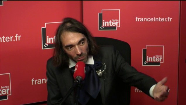 Cédric Villani répond aux questions de Léa Salamé