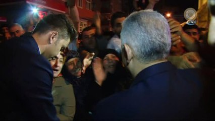 Başbakan Yıldırım, İftar Sonrası Vatandaşlarla Buluştu