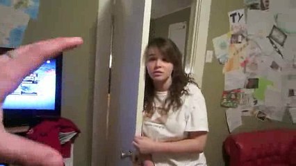 42.BOWLING, TRAMPOLINES, MTV AND HAPPY BIRTHDAY DADDY!_clip56