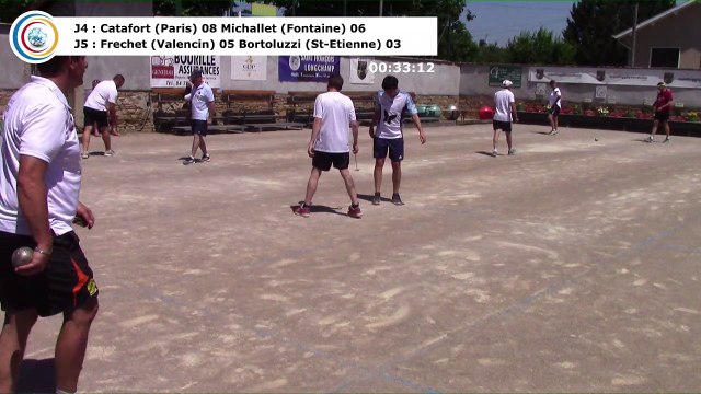 Bel échange entre Quentin Catafort et Florian Michallet, 14ème étape du Trophée Super 16 en simple, Sport Boules, Tignieu-Jameyzieu 2017
