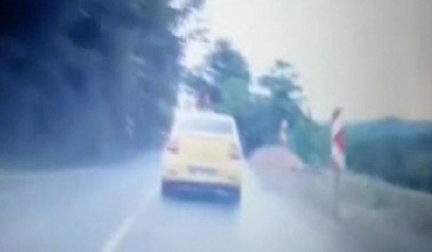 61 yaşındaki kadının yaşamını yitirdiği kaza araç kamerasında