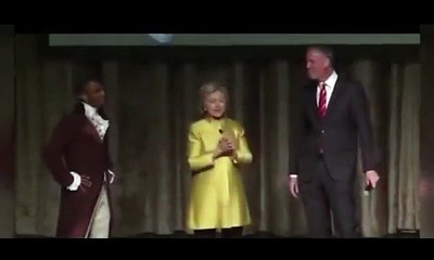 Hillary, de Blasio engage in awkward colored people joke