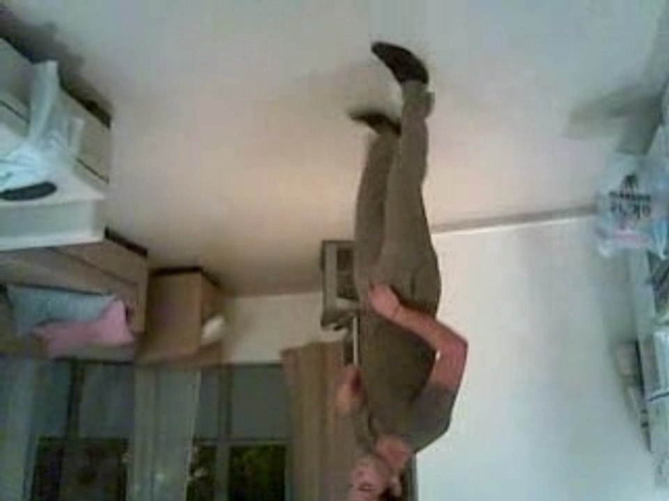 yossismadjo danse chaud bouillant piu piu