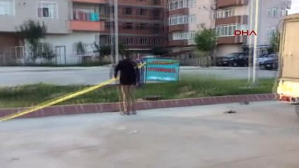 Tekirdağ Yol Verme Tartışmasında Taşlı, Sopalı Kavga: 4 Yaralı