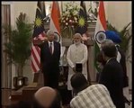 Narendra Modi in new Look with PM of Malesia in a Joint press conf