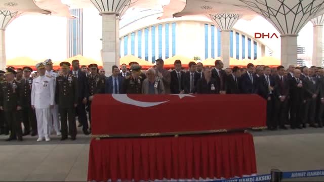 Çukurca Şehidi Piyade Yüzbaşı Üçöz, Ankara'da Son Yolculuğuna Uğurlandı