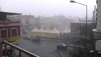 Sağanak Hayatı Olumsuz Etkiledi