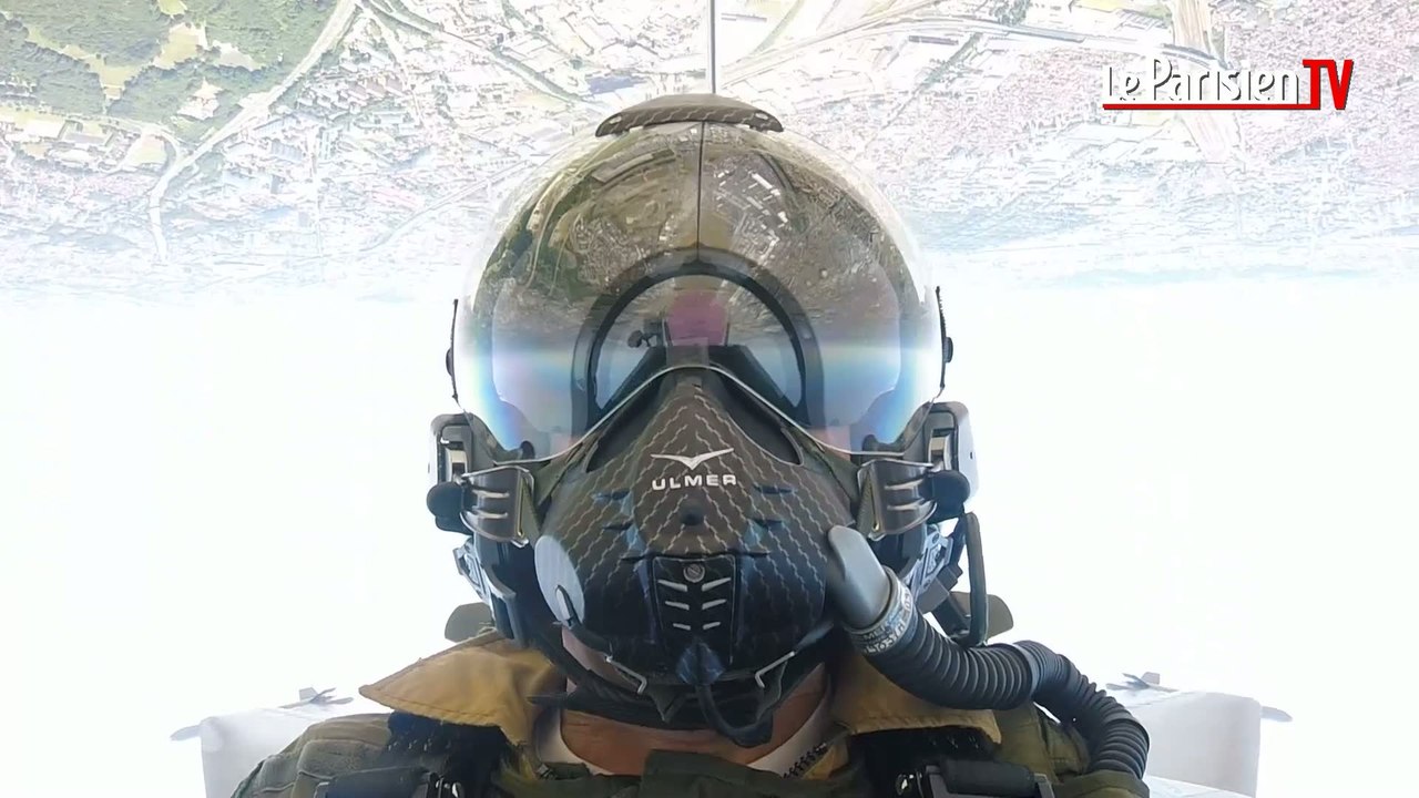 Salon du Bourget : à bord du Rafale la star des avions de chasse