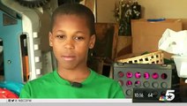 Cet enfant de 10 ans a inventé un appareil pour sauver les enfants oubliés dans les voitures au soleil