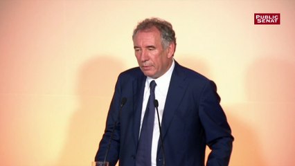 Bayrou exprime son « affection » pour Macron et veut l’« aider »