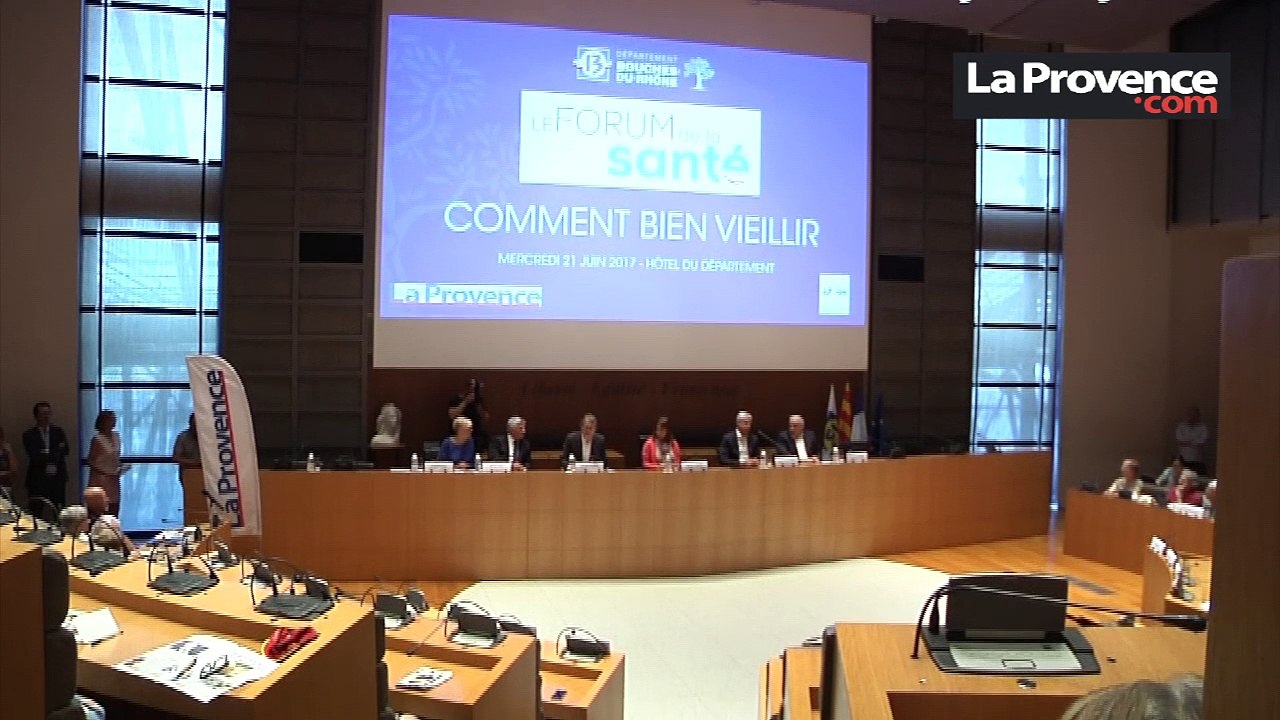 Marseille : le forum de la santé informe sur les risques de chute